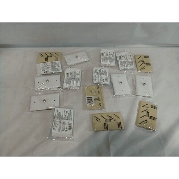 Lot of 16 New Light Switch Covers & CATV Jack Wall Plates - Picture 4 of 11